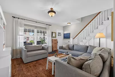 16 Marion Ct, Bayonne, NJ 07002 - Photo 8