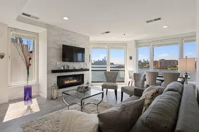 600 Harbor Blvd #1146, Weehawken, NJ 07086 - Photo 1