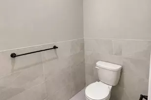6121 Bergenline Ave, West New York, NJ 07093 - Photo 4