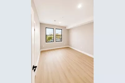 6121 Unit 202 Bergenline Ave #202, West New York, NJ 07093 - Photo 12