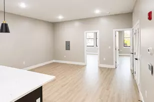6121 Bergenline Ave, West New York, NJ 07093 - Photo 4