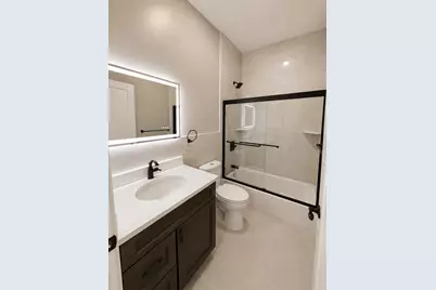 6121 Unit 301 Bergenline Ave #301, West New York, NJ 07093 - Photo 4
