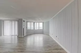 807 Harmon Cove Tower, Secaucus, NJ 07094 - Photo 2