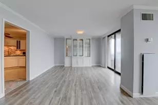 807 Harmon Cove Tower, Secaucus, NJ 07094 - Photo 4