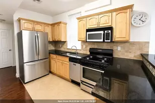 395 2nd St, Jersey City, NJ 07302 - Photo 1