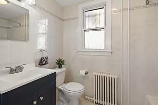 35 Elizabeth St, Jersey City, NJ 07306 - Photo 10
