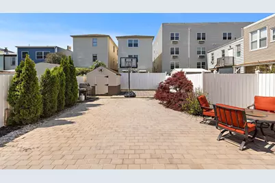 35 Elizabeth St, Jersey City, NJ 07306 - Photo 24