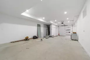 272 Terrace Ave, Jersey City, NJ 07307 - Photo 38