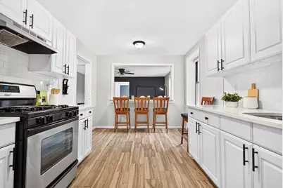 1011 Avenue C #325, Bayonne, NJ 07002 - Photo 6