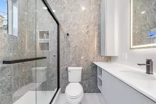 272 Terrace Ave, Jersey City, NJ 07307 - Photo 18