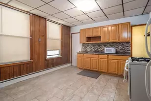 387 Woodlawn Ave, Jersey City, NJ 07305 - Photo 2