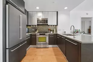 2 2nd St, Jersey City, NJ 07302 - Photo 12