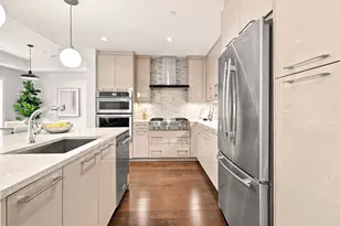 150 Henley Pl, Weehawken, NJ 07086 - Photo 8