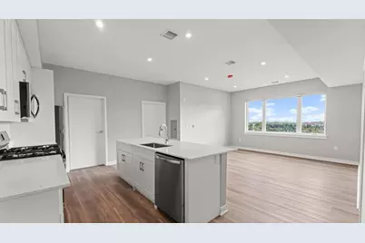 475 Communipaw Ave #504, Jersey City, NJ 07304 - Photo 2
