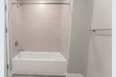 475 Communipaw Ave #504, Jersey City, NJ 07304 - Photo 18