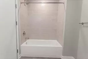 475 Communipaw Ave, Jersey City, NJ 07304 - Photo 18