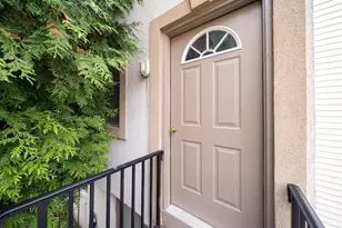 100 Central Ave, Jersey City, NJ 07306 - Photo 4
