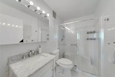 200 Winston Dr #2504, Cliffside Park, NJ 07010 - Photo 14