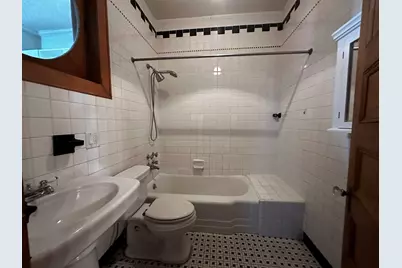 138 Kensington Ave #1, Jersey City, NJ 07304 - Photo 8
