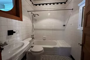 138 Kensington Ave, Jersey City, NJ 07304 - Photo 8