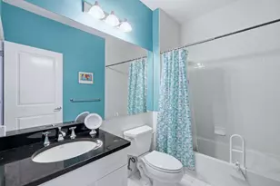 6 Intrepid Ct, Jersey City, NJ 07305 - Photo 18
