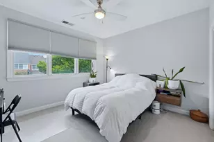 6 Intrepid Ct, Jersey City, NJ 07305 - Photo 16