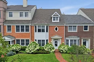 6 Intrepid Ct, Jersey City, NJ 07305 - Photo 32