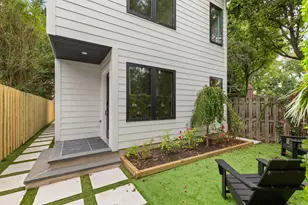 85 Sherman Pl, Jersey City, NJ 07307 - Photo 16