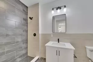 82 Ferry St, Jersey City, NJ 07307 - Photo 8