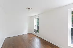 80 Linden Ave, Jersey City, NJ 07304 - Photo 4