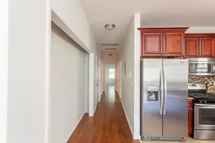 127 New York Ave, Jersey City, NJ 07307 - Photo 4