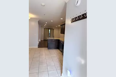 1625 Paterson Plank Rd #5, Secaucus, NJ 07094 - Photo 2