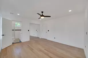 388 Broadway, Bayonne, NJ 07002 - Photo 12