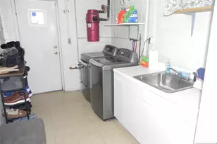 453 Liberty St, Little Ferry, NJ 07643 - Photo 12