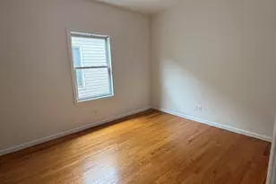 261 Lexington Ave, Jersey City, NJ 07306 - Photo 4