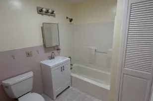 348 Grove St, Jersey City, NJ 07302 - Photo 10