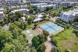 201 Shearwater Ct W, Jersey City, NJ 07305 - Photo 42