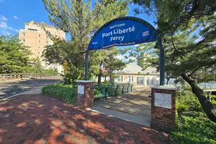 201 Shearwater Ct W, Jersey City, NJ 07305 - Photo 36