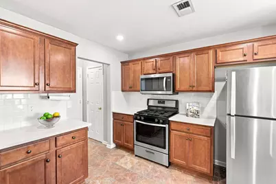 3 Elco Ct, Bayonne, NJ 07002 - Photo 14