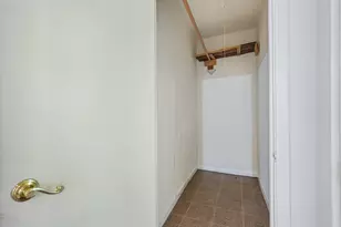 414 Monastery Pl Rear, Union City, NJ 07087 - Photo 22