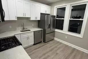 218 Dwight St, Jersey City, NJ 07305 - Photo 2