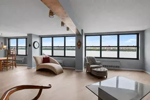 7004 Blvd E, Guttenberg, NJ 07093 - Photo 10