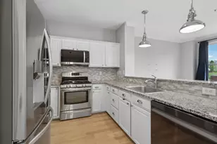 66 Lydia Dr, Guttenberg, NJ 07093 - Photo 4