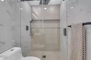 82 Pamrapo Ave, Jersey City, NJ 07305 - Photo 14