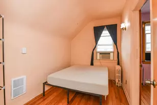 241 Maple St, Secaucus, NJ 07094 - Photo 16