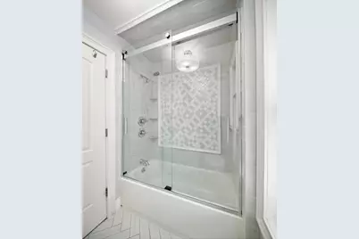 131 Madison St #1R, Hoboken, NJ 07030 - Photo 12