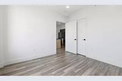 327 Communipaw Ave #301, Jersey City, NJ 07304 - Photo 12