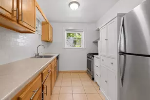86 Griffith St, Jersey City, NJ 07307 - Photo 4