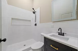 150 West Side Ave, Jersey City, NJ 07305 - Photo 6
