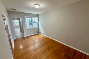 925 Broadway, Bayonne, NJ 07002 - Photo 2